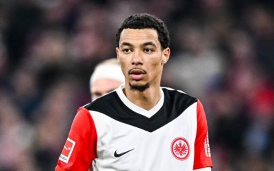 Maillot Domicile Eintracht Francfort 2024-2025