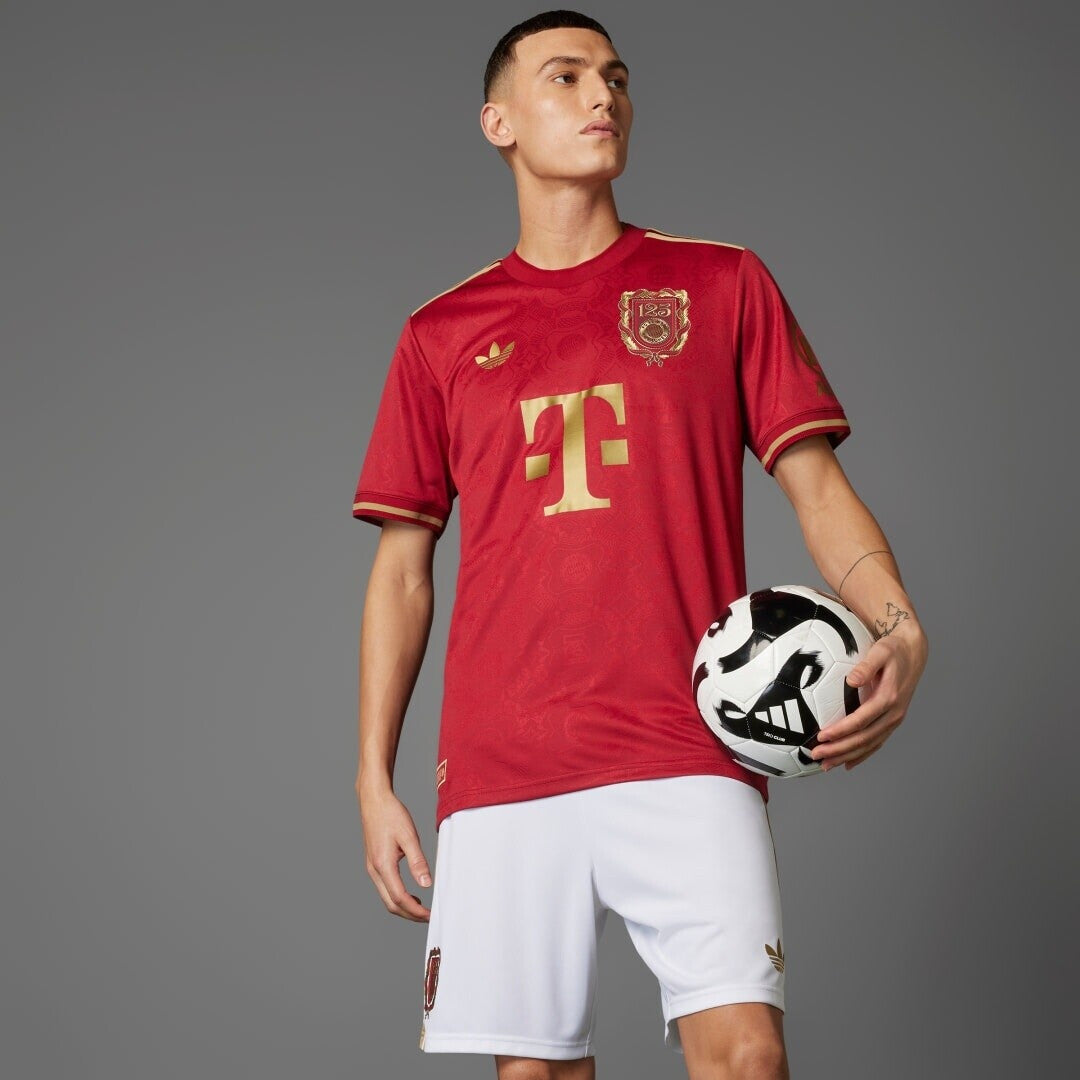 Maillot rouge Commémoratif des 125 ans du Bayern Munich 2025-2026