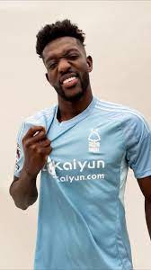 Maillot Third Nottingham Forrest 2024-2025
