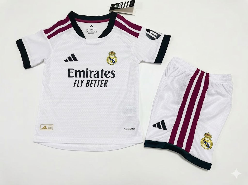 Maillot Real Madrid 2026-2027 Domicile Officiel – Tenue Football Adulte & Enfant | FIFAFOOT