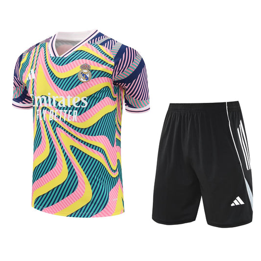 Ensemble T-shirt + short camouflage jaune Real Madrid 2025-2026