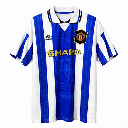 Maillot Manchester United Third 1994-1996 rétro Umbro, rayures bleues et blanches, vue de face