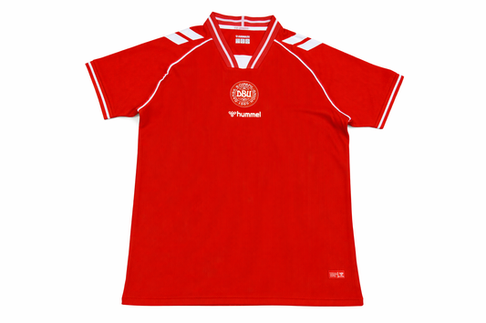 Maillot Domicile Danemark 🇩🇰 2026/2027 Rouge – Hummel Officiel | FIFAFOOT
