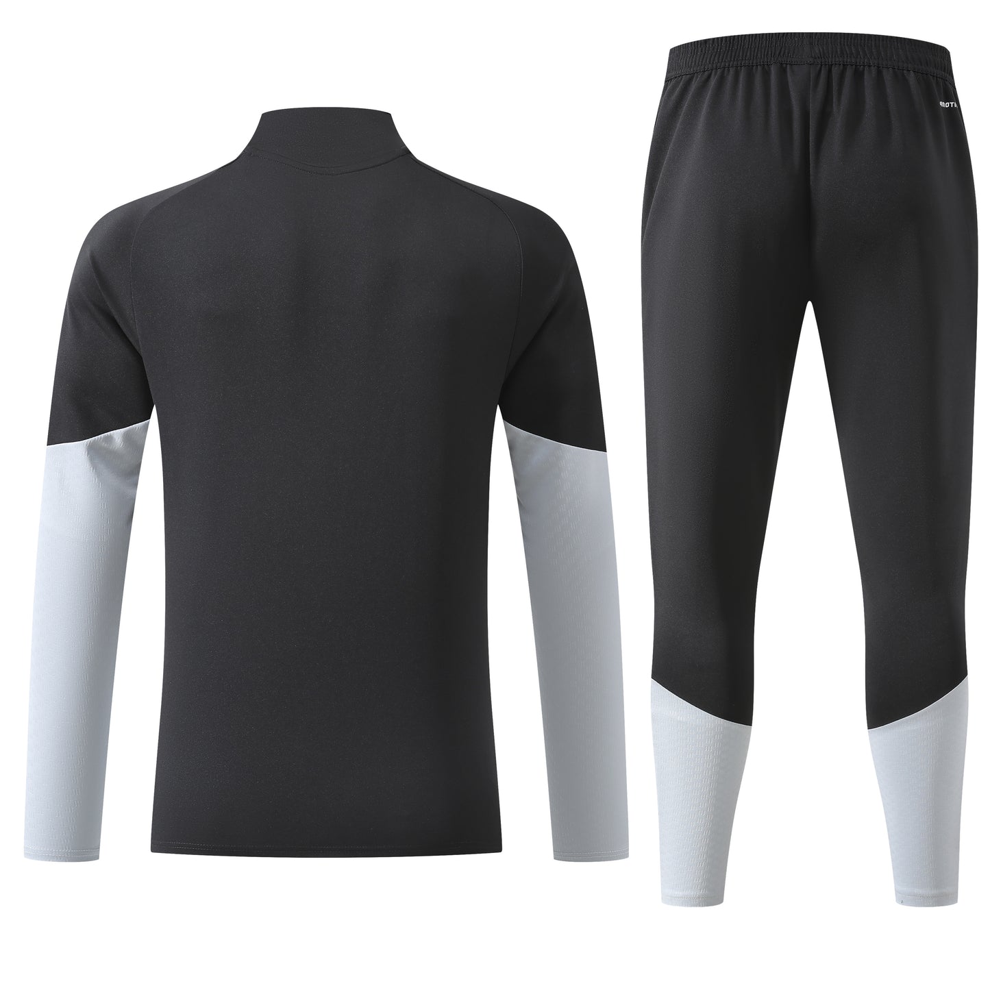 Ensemble Training Real Madrid Noir & Blanc 2026/2027 – Survêtement Football Homme Premium | Haut Zippé & Pantalon Slim Fit