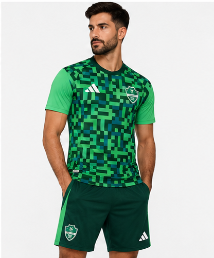 Al Ahli Saudi maillot entraînement vert 2026 2027 mannequin — maillot vendu seul