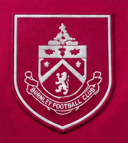 Détail écusson Burnley 26-27