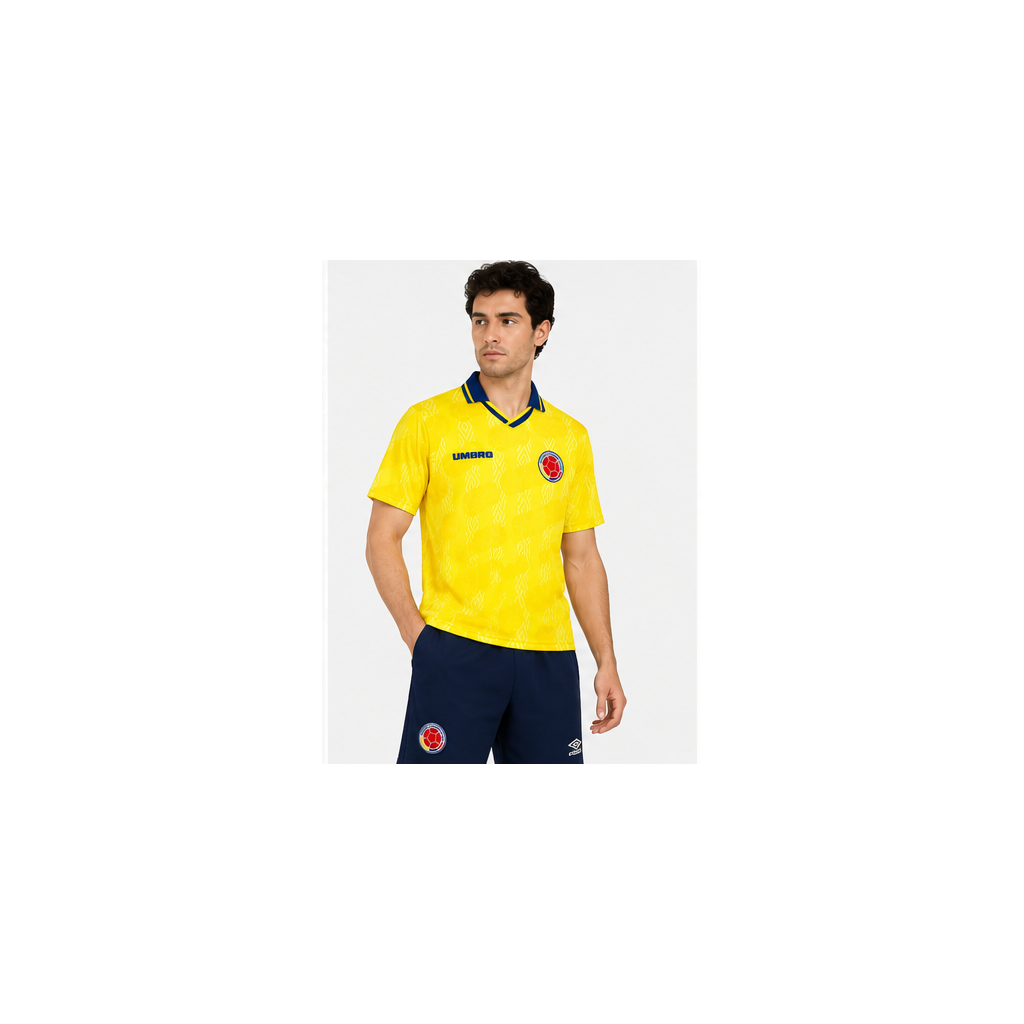 Colombie maillot domicile rétro 1995 mannequin