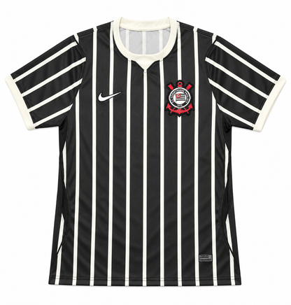 Corinthians extérieur – vue de face sur fond blanc