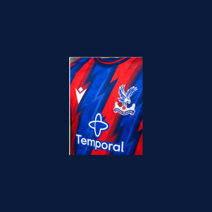 Détails du tissu et des motifs Crystal Palace domicile 2026-2027