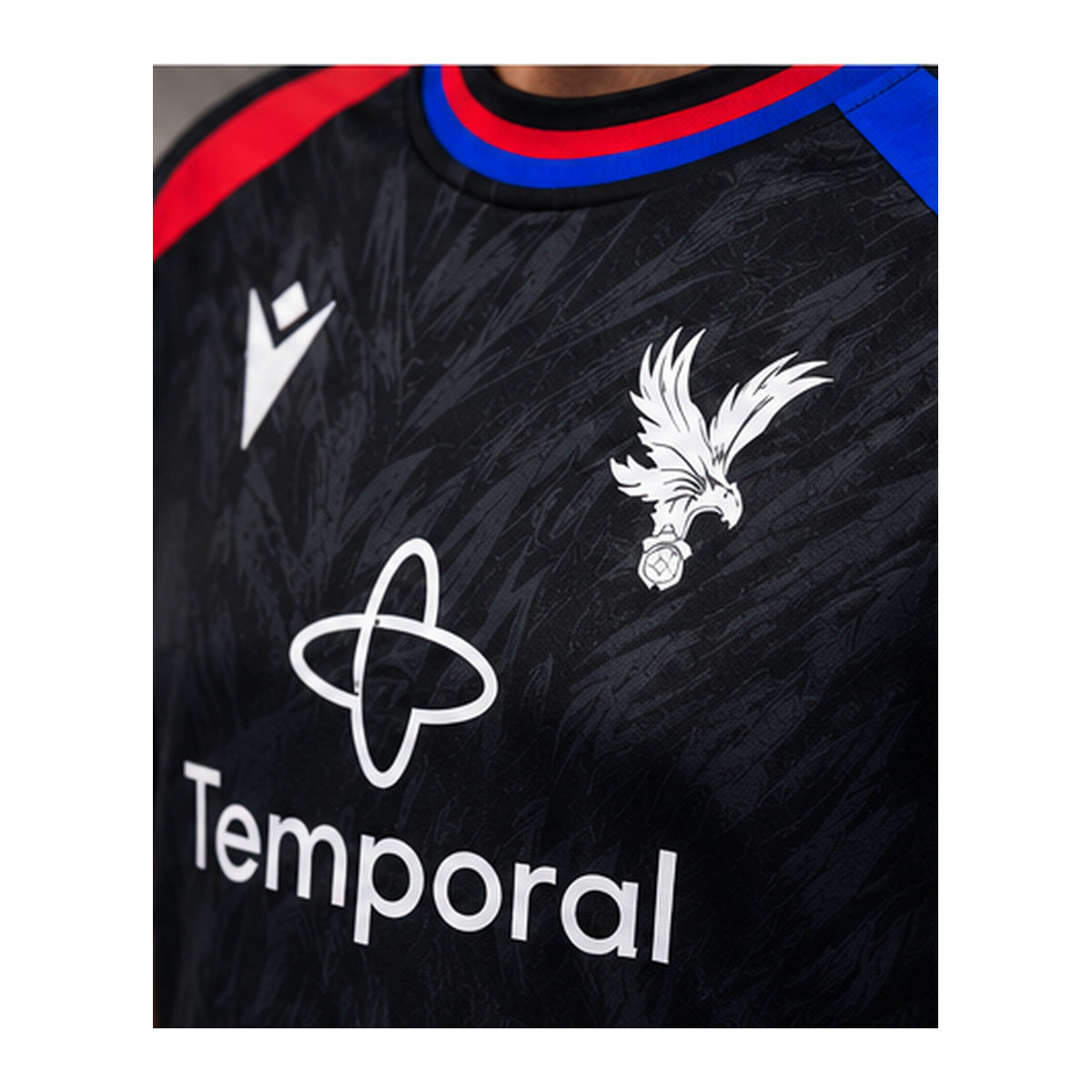 Détail écusson et texture Crystal Palace Third 2026-2027