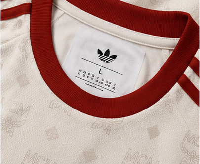 Maillot Bayern Munich co-branded beige 2026/27 - collar