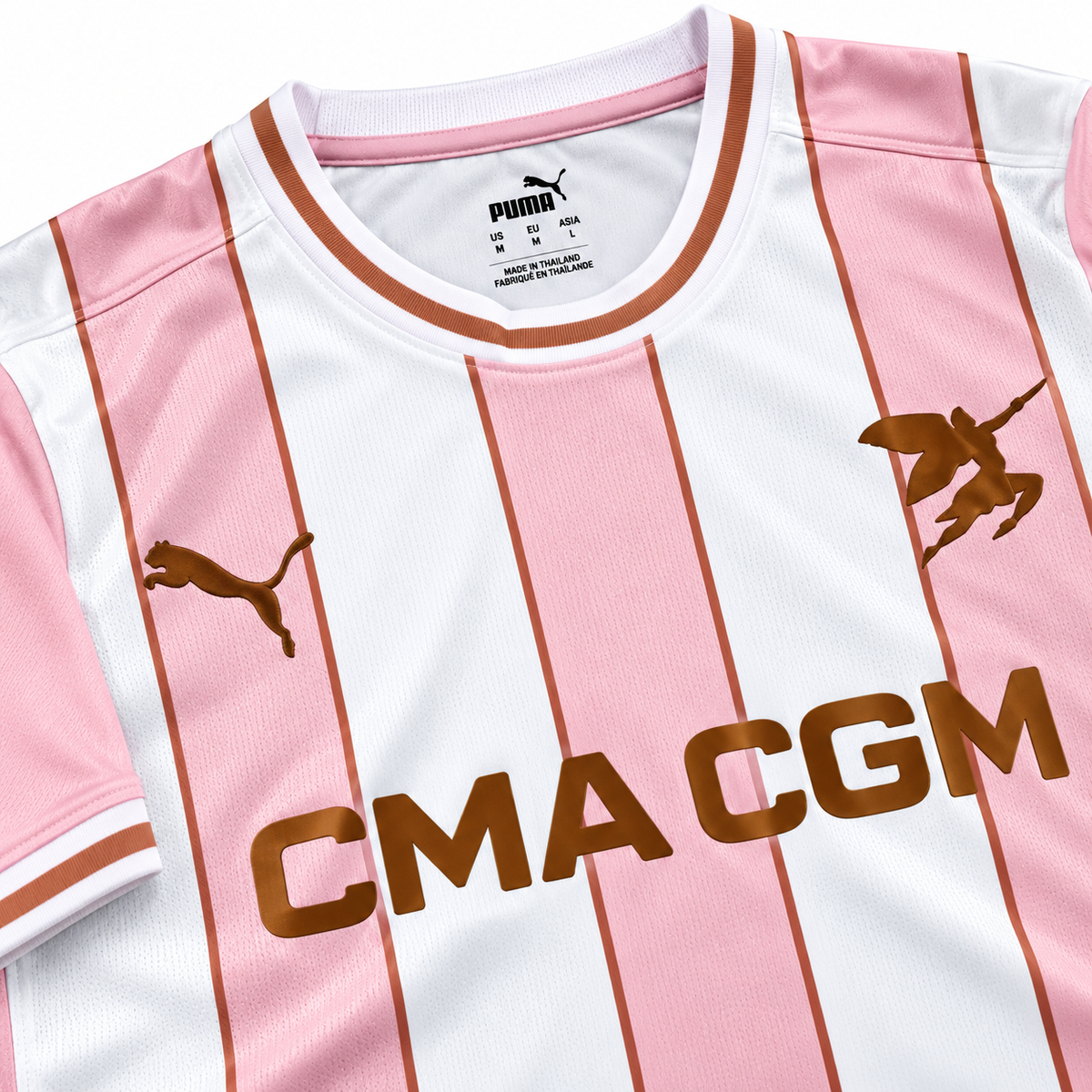Maillot OM rose et blanc 2026/27 – gros plan motifs et sponsor CMA CGM