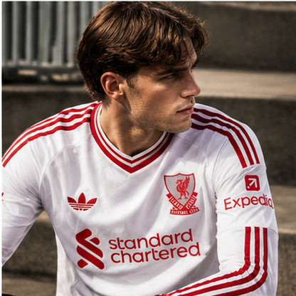 Mannequin masculin en maillot Liverpool FC Away 2026-2027 manches longues