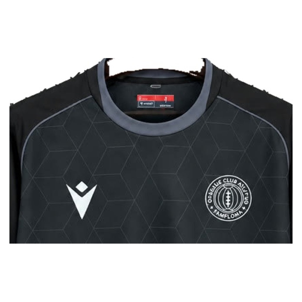 Détail col et écusson maillot Third CA Osasuna