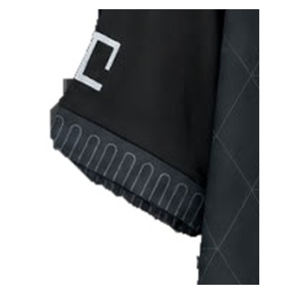 Détail manche et texture maillot Third CA Osasuna