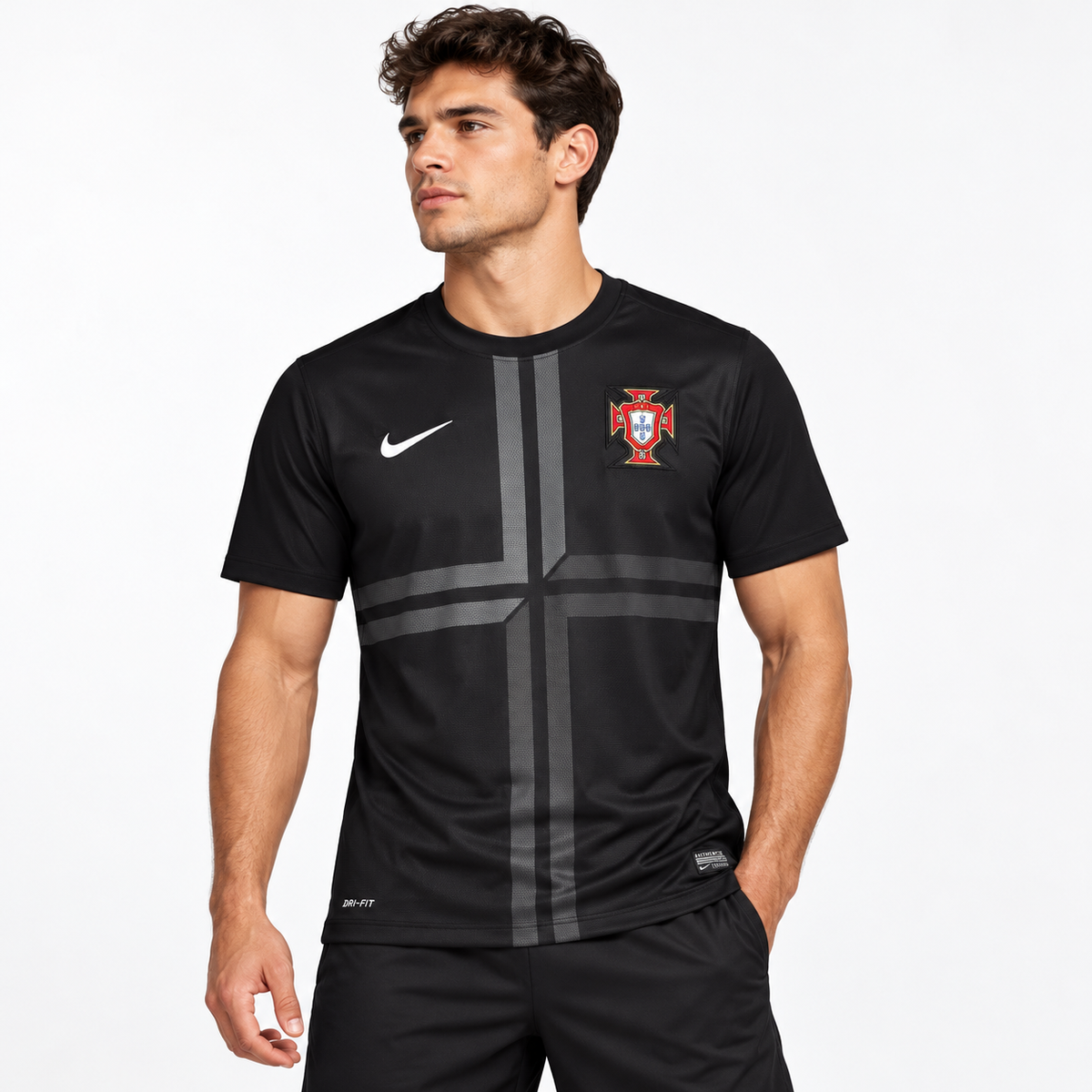 Portugal maillot extérieur rétro noir 2013 mannequin