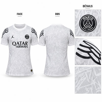 Maillot PSG quatrième 2026-2027, présentation face, dos, écusson, épaules et motif sur fond blanc