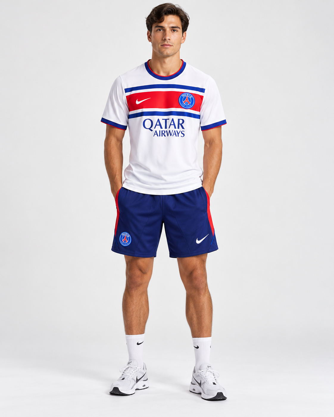 PSG ensemble entraînement blanc 2026/2027 maillot et short – mannequin