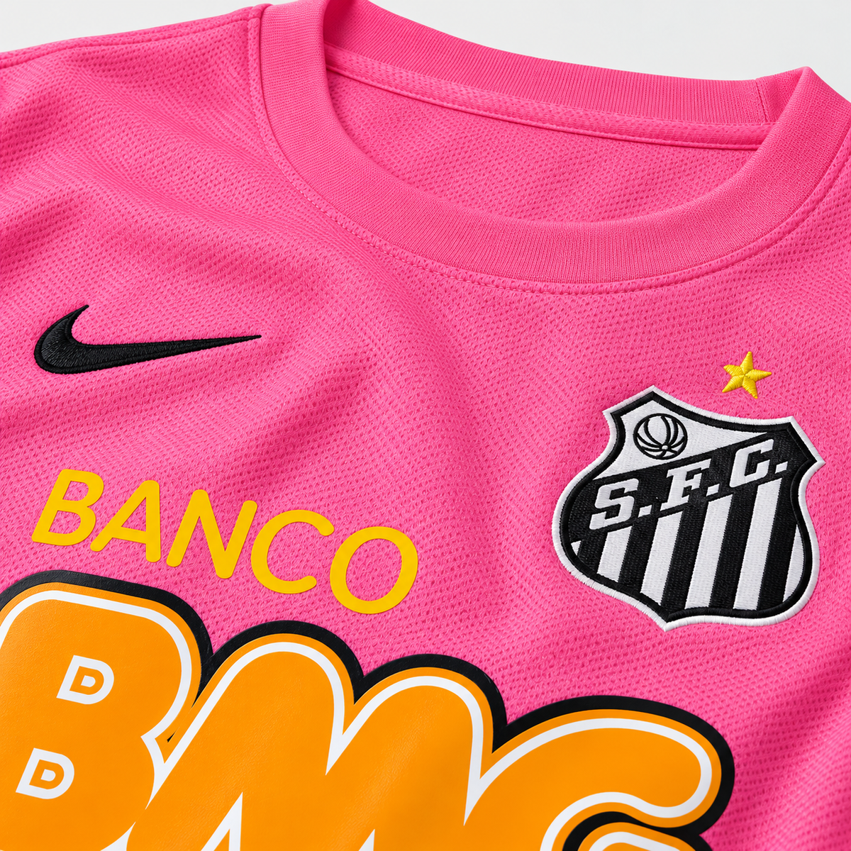 Maillot Santos FC rose rétro 2012/13 manches longues - detail