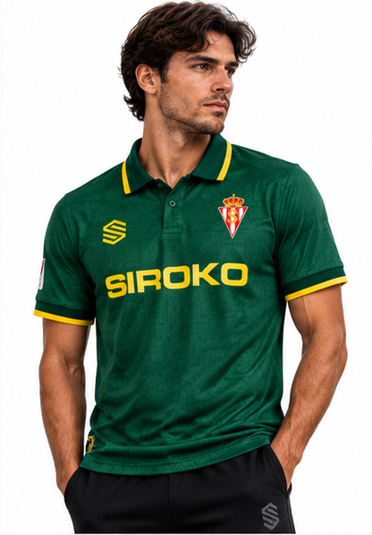 Maillot Sporting de Gijón 2026-2027 porté par un mannequin